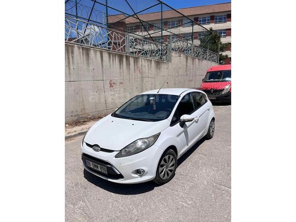 Sahibinden Ford Fiesta 1.25 Trend 2010 Model 