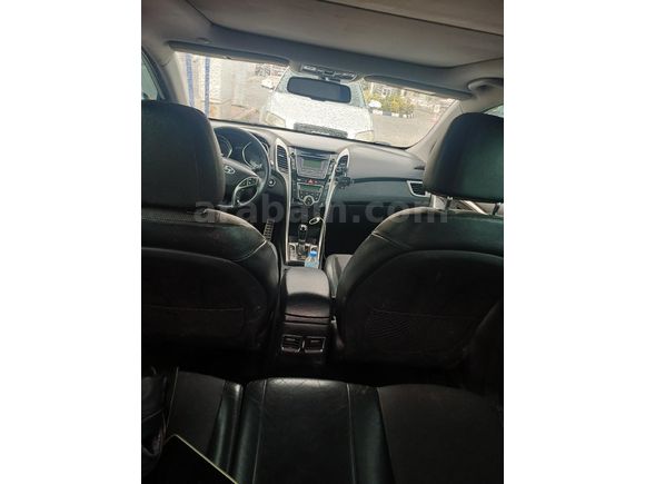 Sahibinden Hyundai i30 1.6 CRDi Elite 2012 Model