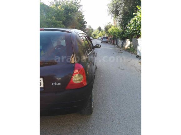 Sahibinden Renault Clio 1.6 RTE 2000 Model  245 km Siyah