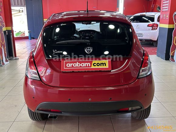  Lancia Ypsilon 0.9 Turbo 2013 Model  Ateş Gibi