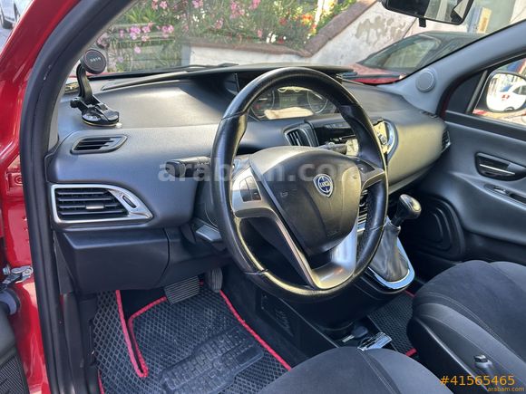  Lancia Ypsilon 0.9 Turbo 2013 Model  Ateş Gibi