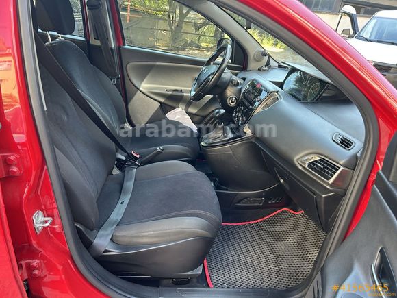  Lancia Ypsilon 0.9 Turbo 2013 Model  Ateş Gibi