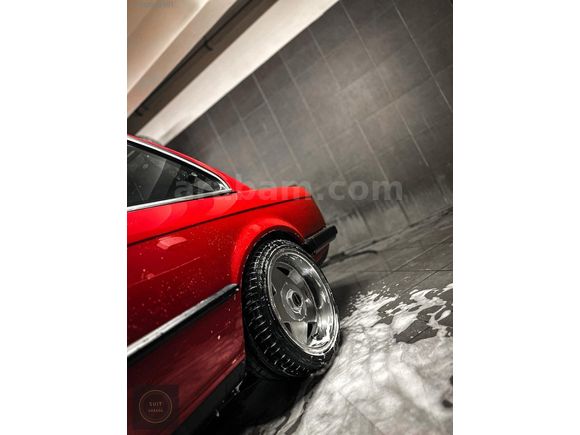 SUİT GARAGE 1986 MODEL DEMİR TAMPON 3.25