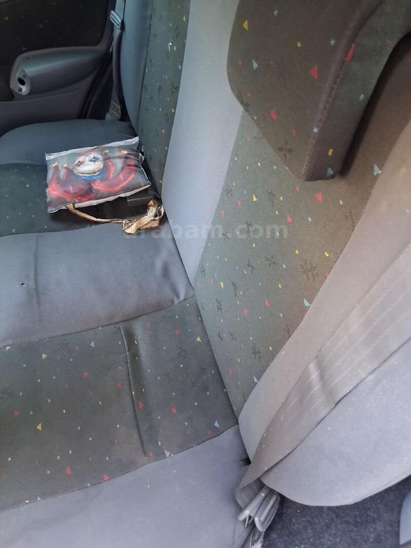 Sahibinden Tata Indica 1.4 TDI Comfort 2007 Model İstanbul 136.000 km Kırmızı 6