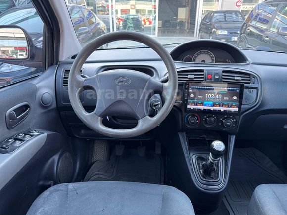 2010 MODEL 278000. KM' DE HYUNDAI MATRIX 