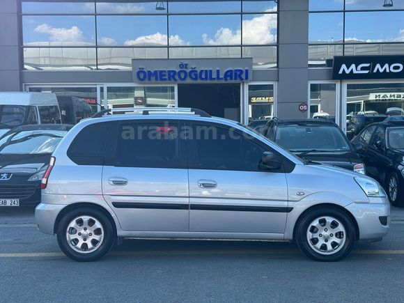 2010 MODEL 278000. KM' DE HYUNDAI MATRIX 