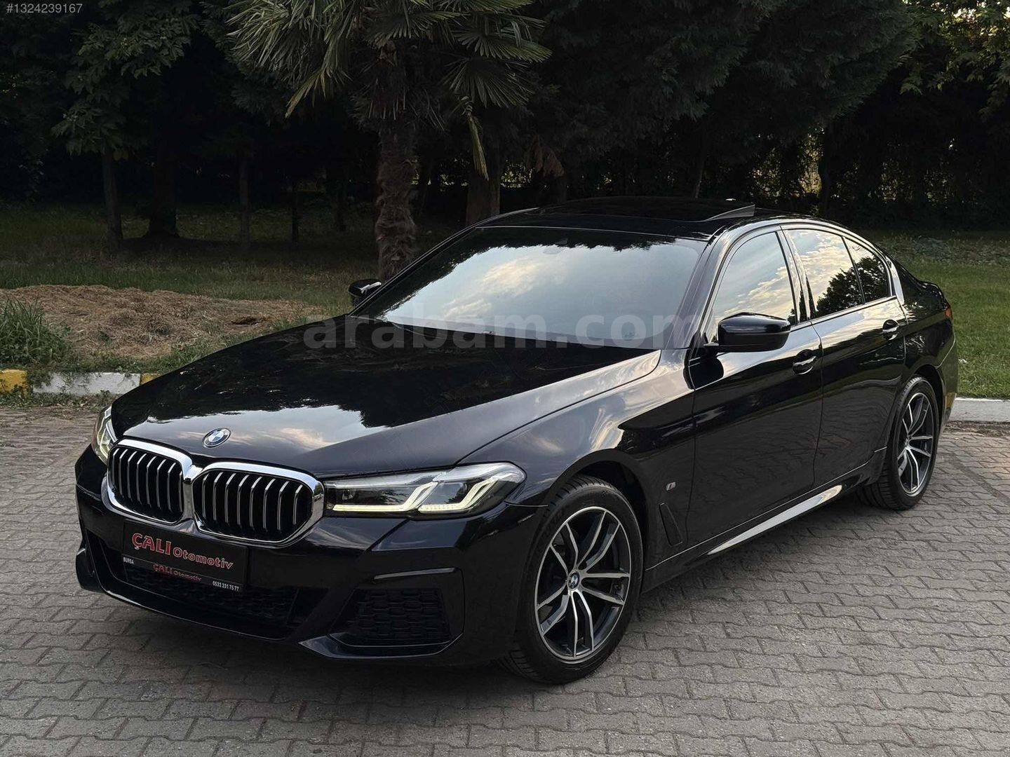 Galeriden BMW 5 Serisi 520i Special Edition M Sport 2020 Model Bursa 119.000 km Lacivert 2
