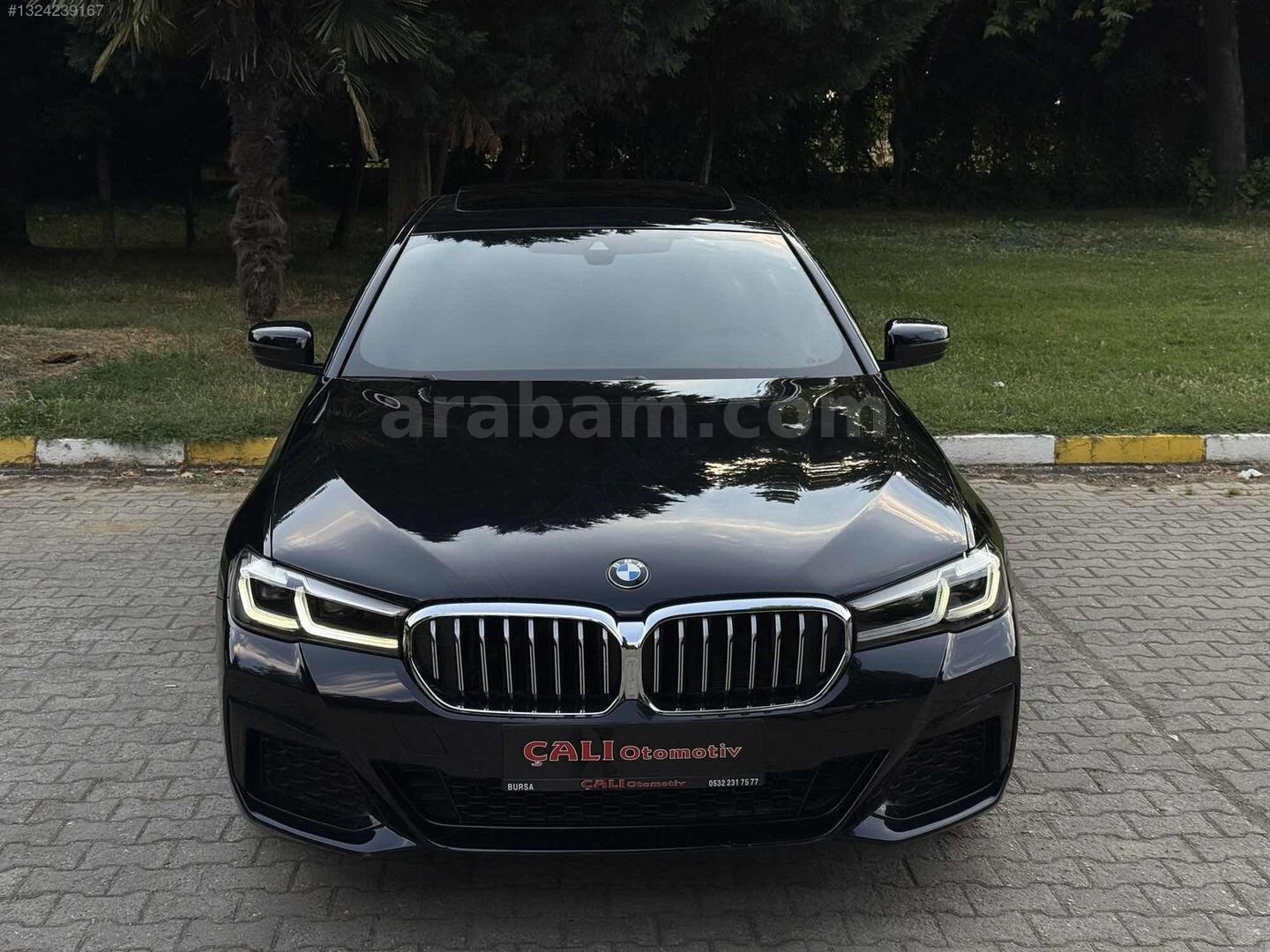 Galeriden BMW 5 Serisi 520i Special Edition M Sport 2020 Model Bursa 119.000 km Lacivert 3