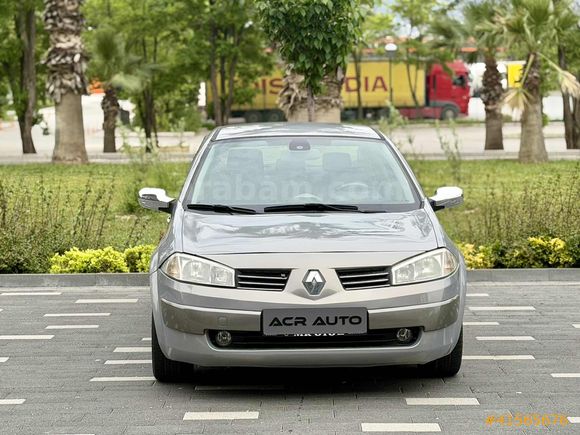 ACR AUTO'DAN HESAPLI TERTEMİZ BAKIMLI AİLE ARABASI