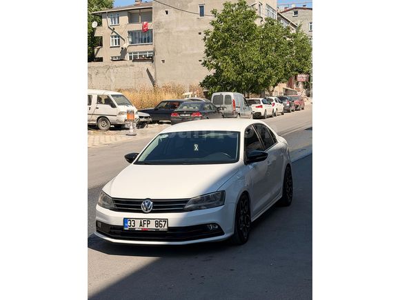 volkswagen temiz jetta beyaz renk