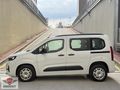 HATASIZ 2025 OPEL COMBO 1.5 D ESSENTİAL SRVS BKM 27.000 KM
