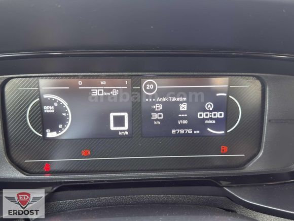 HATASIZ 2025 OPEL COMBO 1.5 D ESSENTİAL SRVS BKM 27.000 KM
