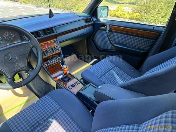 ACR AUTO DAN MERCEDES-BENZ E200 W124