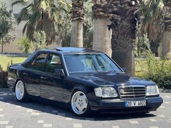 ACR AUTO DAN MERCEDES-BENZ E200 W124
