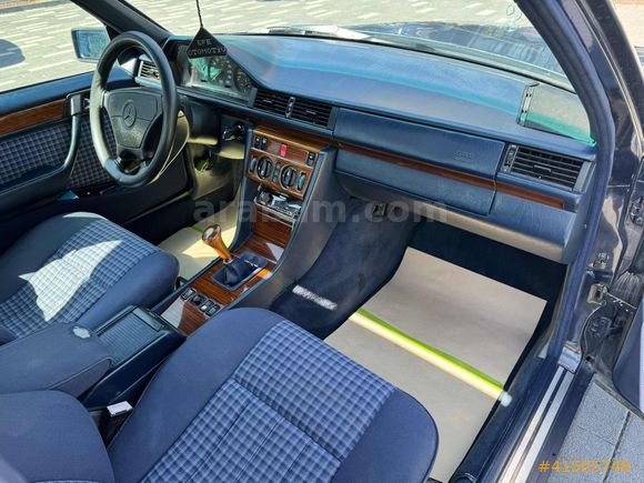 ACR AUTO DAN MERCEDES-BENZ E200 W124