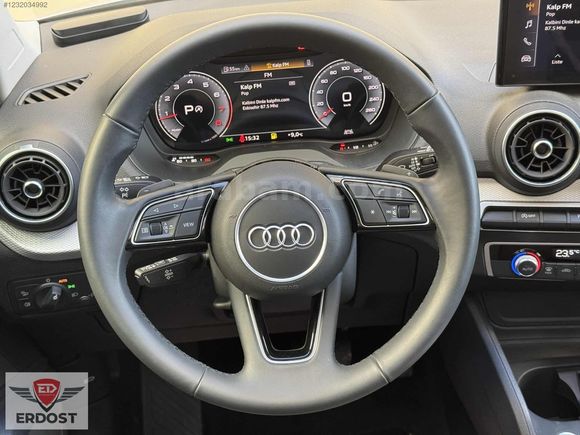 HATASIZ 2024 AUDİ Q2 35 TFSI ADVANCED SERVİS BAKIMLI 14.000 KM