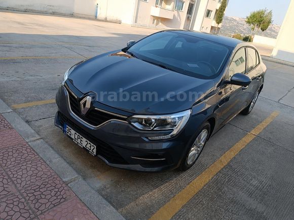 Sahibinden Renault Megane 1.3 TCe Touch 2025 Model
