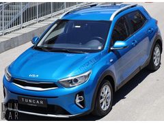 0,69KREDİ+KK 12TAKSİT EMSALSİZ KİA STONİC COOL OTOMATİK