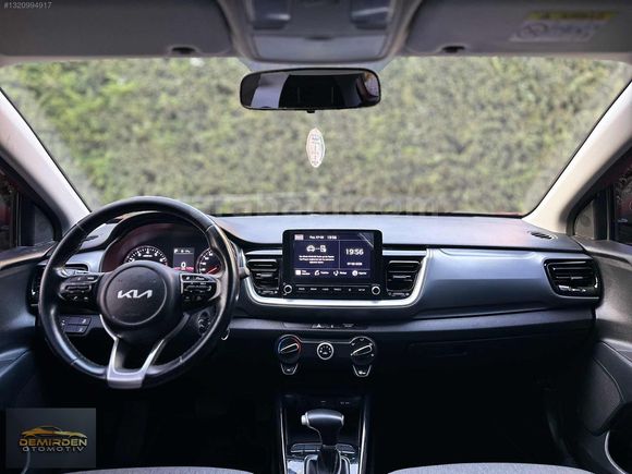 2023 / 48 BİN KM / OTOMATİK / KİA / STONİC