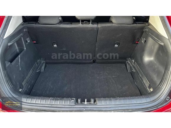 2023 / 48 BİN KM / OTOMATİK / KİA / STONİC