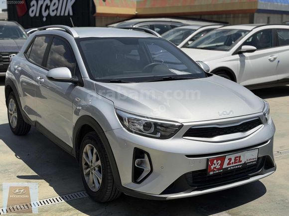ALTINSOY HYUNDAİ'DEN BOYASIZ 2022 KİA STONİC 1.4 MPI COOL