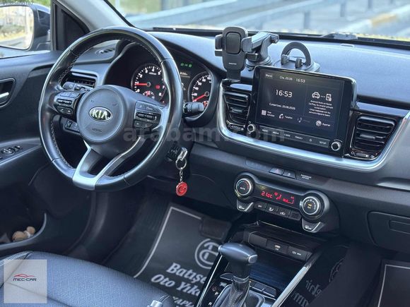 2020 KİA STONİC HATASIZ ELEGANCE DESİGN ÇİFT RENK DERİ KOLTUK