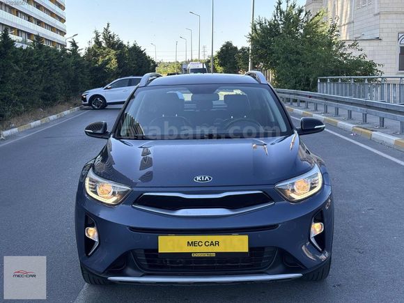 2020 KİA STONİC HATASIZ ELEGANCE DESİGN ÇİFT RENK DERİ KOLTUK