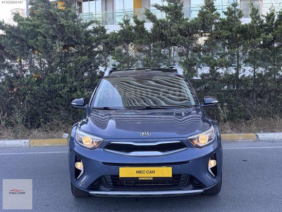 2020 KİA STONİC HATASIZ ELEGANCE DESİGN ÇİFT RENK DERİ KOLTUK