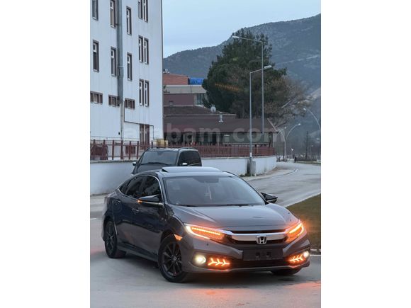 Sahibinden Honda Civic 1.6i VTEC Elegance 2021 Model Amasya 110.000 km Füme