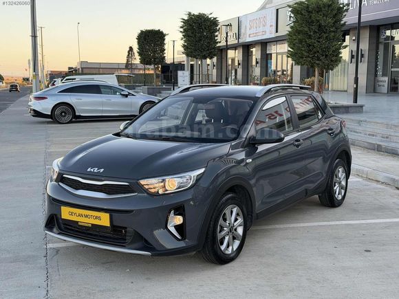 CEYLAN MOTORS'TAN 2024 ÇIKIŞ 1.4 KİA STONİC HATASIZ BOYASIZ