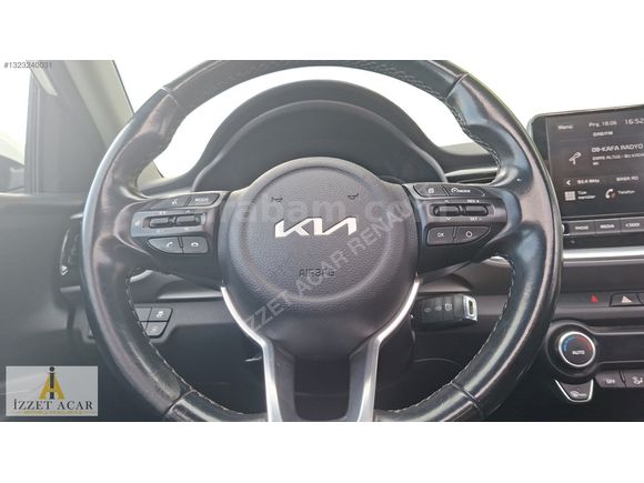 İZZET ACAR RENAULT DAN 2022 KIA STONIC 1.4 MPI ELEGANCE SUNROOF