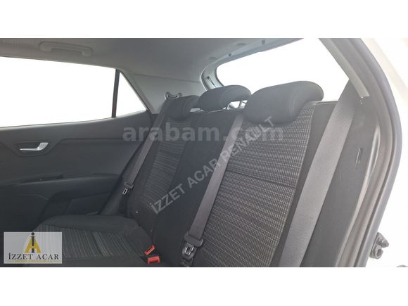 İZZET ACAR RENAULT DAN 2022 KIA STONIC 1.4 MPI ELEGANCE SUNROOF