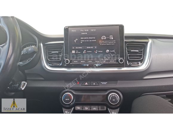 İZZET ACAR RENAULT DAN 2022 KIA STONIC 1.4 MPI ELEGANCE SUNROOF