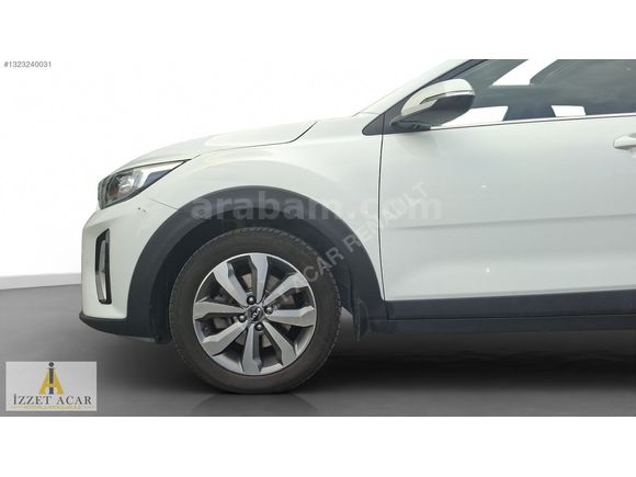 İZZET ACAR RENAULT DAN 2022 KIA STONIC 1.4 MPI ELEGANCE SUNROOF