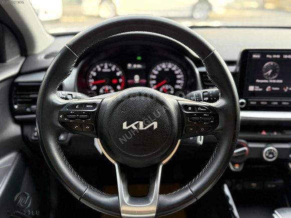NUHOĞLU AUTO'DAN | 2023 MODEL İLK SAHİBİNDEN FULL ORJİNAL