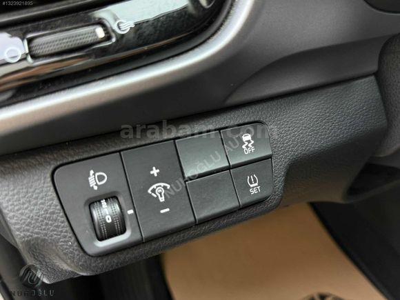 NUHOĞLU AUTO'DAN | 2023 MODEL İLK SAHİBİNDEN FULL ORJİNAL