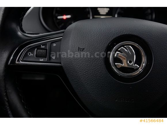 2017 ÇIKIŞLI HATASIZ BOYASIZ OCTAVİA 1.6 TDİ DSG OPTİMAL