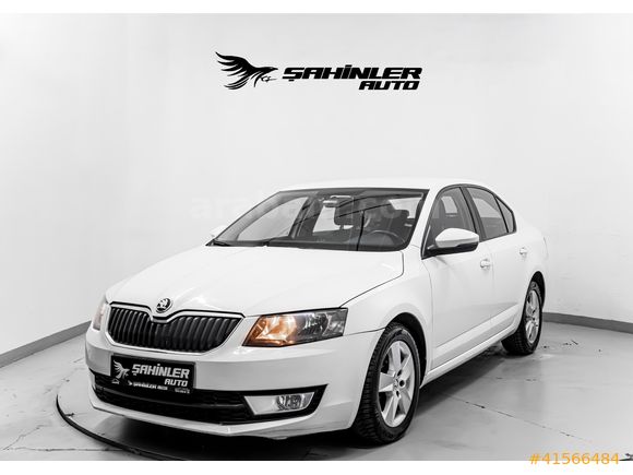2017 ÇIKIŞLI HATASIZ BOYASIZ OCTAVİA 1.6 TDİ DSG OPTİMAL