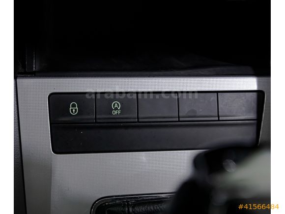 2017 ÇIKIŞLI HATASIZ BOYASIZ OCTAVİA 1.6 TDİ DSG OPTİMAL