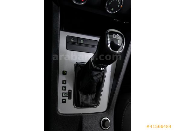 2017 ÇIKIŞLI HATASIZ BOYASIZ OCTAVİA 1.6 TDİ DSG OPTİMAL