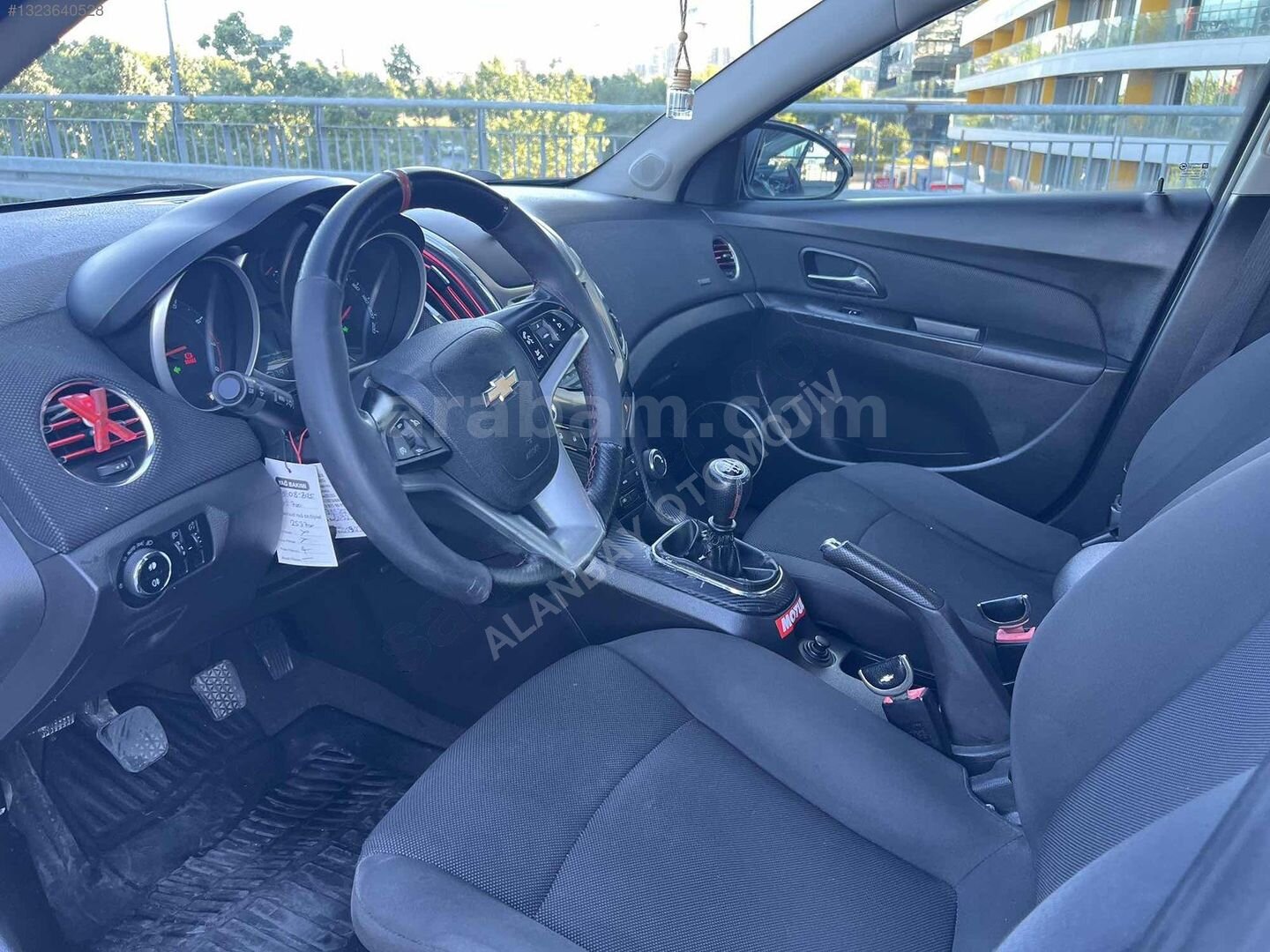 Galeriden Chevrolet Cruze 1.6 Sport 2013 Model İstanbul 253.000 km Beyaz 7