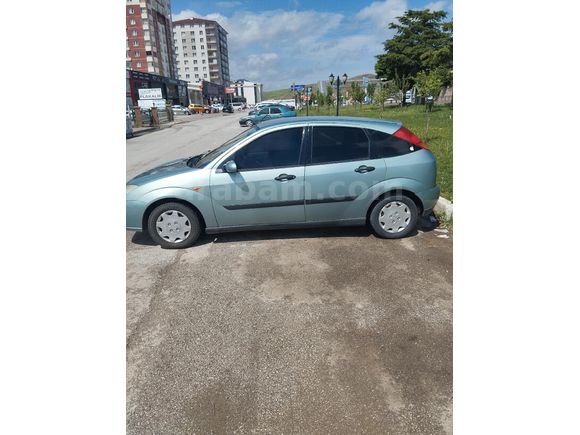 Sahibinden Ford Focus 1.6 Ambiente 2001 Model