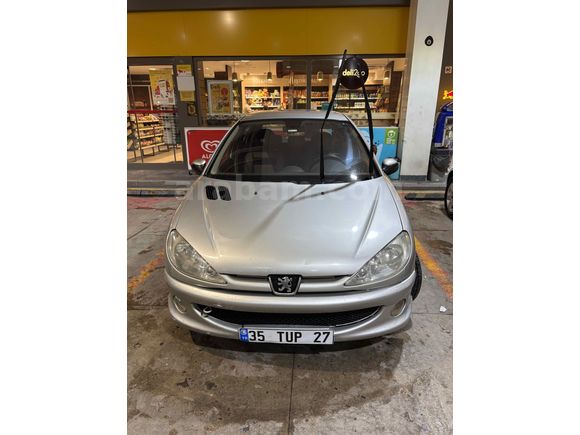 Sahibinden Peugeot 206 1.4 Feline 2007 Model 