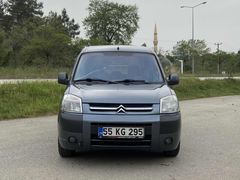 UYAR'DAN TEMİZ BAKİMLI 1.6HDİ BERLİNGO