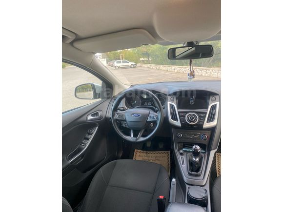 Sahibinden Ford Focus 1.6 TDCi Style 2015 Model 