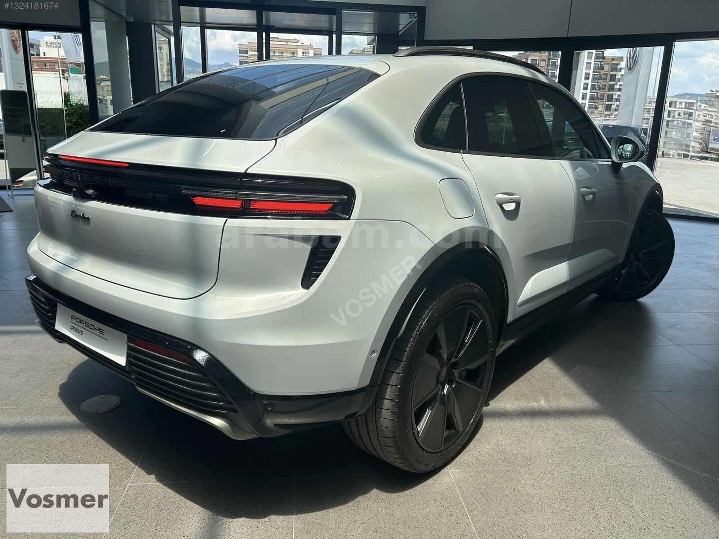 Galeriden Porsche Macan 3.6 Turbo 2025 Model İzmir 6.001 km Gri 7