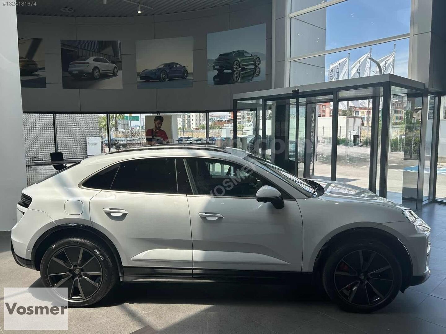 Galeriden Porsche Macan 3.6 Turbo 2025 Model İzmir 6.001 km Gri 5