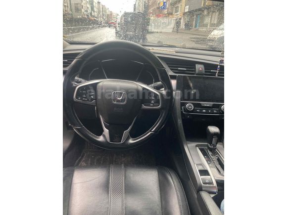 Sahibinden Honda Civic 1.6i VTEC Eco Executive 2017 Model 