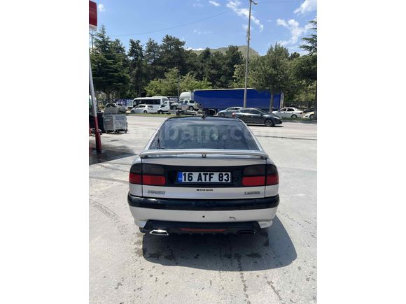 Sahibinden Renault Laguna 1.8 RT 1995 Model 