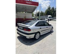 Sahibinden Renault Laguna 1.8 RT 1995 Model 